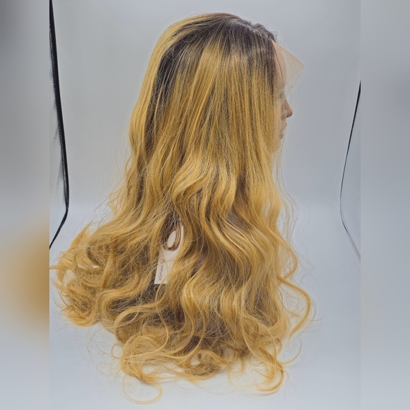 Uniwigs Silk Bow Honey Blonde w/ Shadow Root Wavy Synthetic Lace Front Wig - Picture 8 of 10